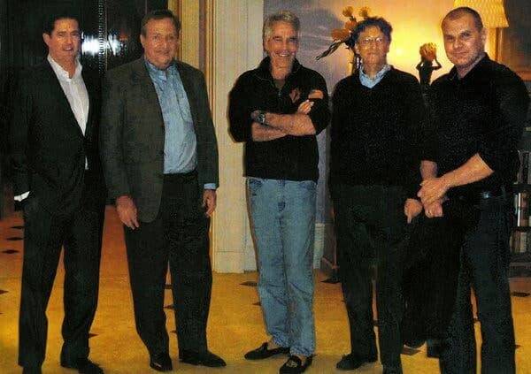 Bill Gates spotykał się z Jeffreyem Epsteinem wiele razy, mimo jego przeszłości